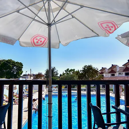 Vale De Carros By Umbral מלון אלבופיירה