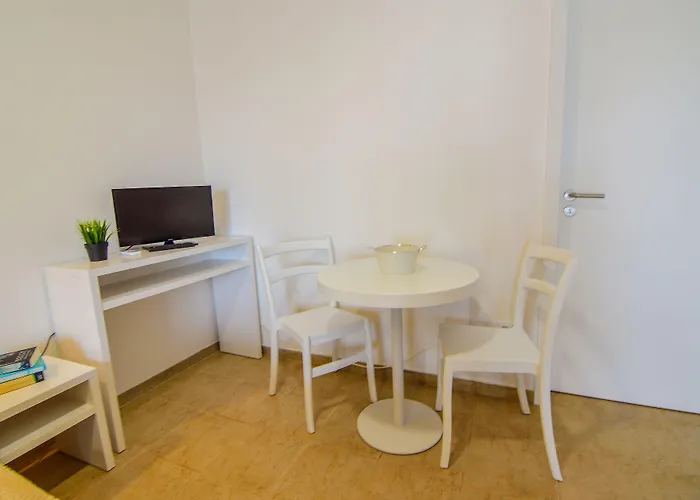 Vale De Carros By Umbral