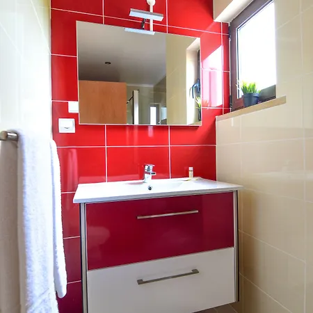 Vale De Carros By Umbral